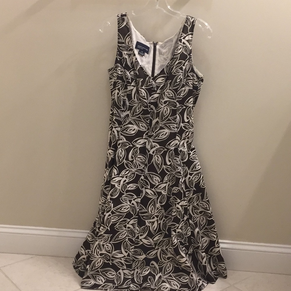 Jones New York Dress, Size 10.